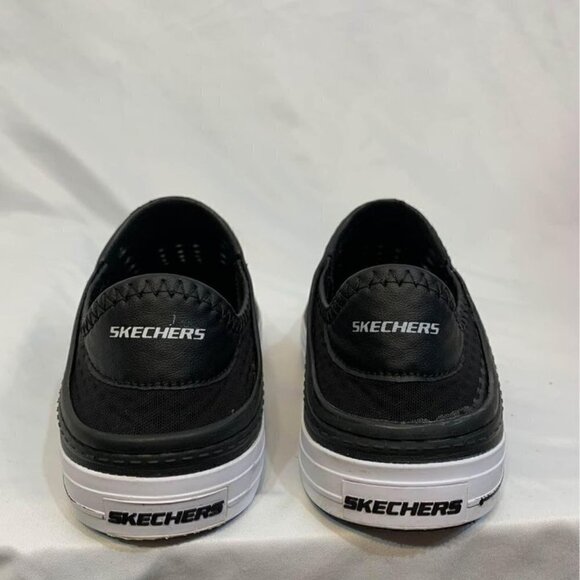 SKECHERS sneakers. Black and white rubber. Size 3.  Waterproof, anti slip. - Picture 2 of 7